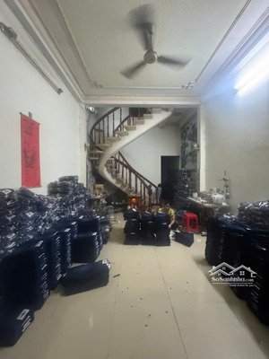 nhà 1 trệt 1 lầu 3pn 3wc vị trí đẹp gần aeon tân phú - giá thuê chỉ 13.5 triệu tl