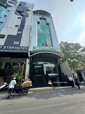 bán toà nhà mt nam quốc cang quận 1 - dt 7 x 22m - hầm - 9 tầng - hđt 390 triệu - giá 115 tỷ