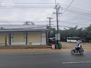 Nhà mặt tiền DT47 Phú Quốc, gần cổng chào 30/4 – Giá 12tr