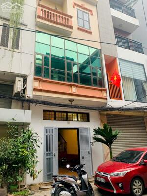 CHO THUÊ! Nhà Phân Lô Xuân La, Tây Hồ: 38 m2 x 5T, 12 tr/th, Ô Tô Dừng ĐỖ, Vỉa Hè