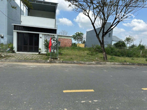 bán nhanh lô tđc bá tùng 3 đường 10m5 trần minh thiệt, 100m2, vị trí cực kì đẹp