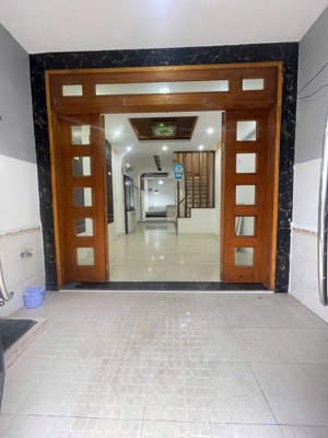 cho thuê nhà nguyên căn đường phạm văn chiêu p14 gò vấp gần ngã tư lê văn thọ