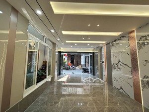 nhà phạm văn chiêu, 4.4x17m, 5 tầng thang máy gara ô tô giá 14.35 tỷ tl