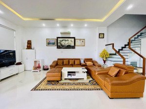 cần cho thuê nhà phố căn góc hai mặt tiền lakeview city giá 37tr/th nhà hoàn thiện đầy đủ nội thất.