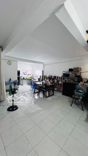 bán nhà riêng 6,5 x 25m, hàng hiếm gần lotte mart q7, sổ hồng riêng xây dựng tự do