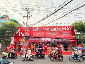 siêu phẩm nguyễn văn quá 20*30 showroom trống suốt cực đẹp cho chuỗi thương hiệu