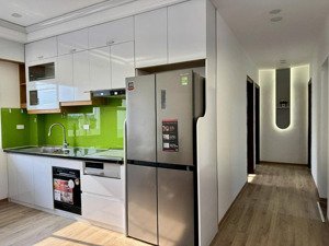 chính chủ cần bán gấp căn hộ chung cư mhdi 73m2 x 3 phòng ngủ giá 6.3 tỷ.