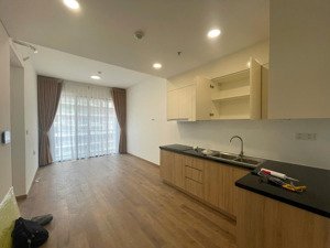 cần cho thuê căn hộ flora mizuki 60m2 nhà trống giá 9 triệu lh: minh thanh