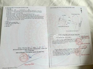 bán lô chân dài đường nhựa kp4 p. hắc dịch phú mỹ, xung quanh full tiện ích, dt: 5x59m giá 1,32 tỷ