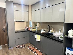 giảm giá cực sâu cần bán gấp căn 2pn2 vs toà t4 thăng long capital hướng đông