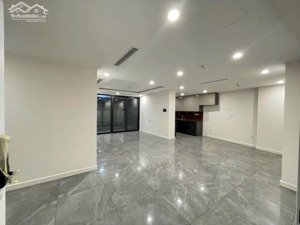 cho thuê sunshine diamond river q7 , 3pn 2wc , 165m2 . 3 ban công . giá tốt nhất : 19tr bao phí ql