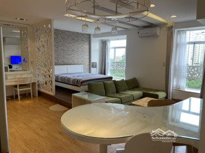 bán căn hộ sky garden 3, giá 4,7 tỷ vnd, 56 m2, 1pn, 1wc, tân hưng, pmh, tp.hcm, view hồ bơi