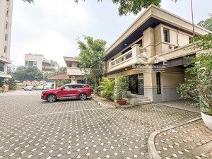 cho thuê biệt thư đường tây hồ, phường tây hồ.hà nội