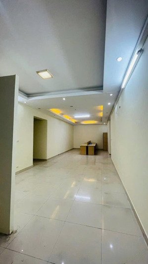 bán) căn cc tại tầng trung toà big tower, 18 phạm hùng, cầu giấy, hn. dt 125m2, 3pn, 2wc, bếp và