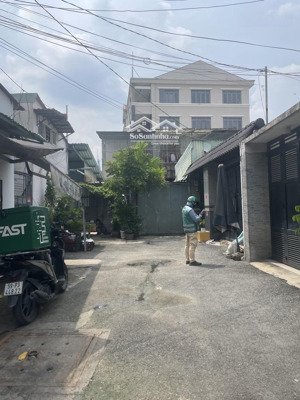 bán nhà 4 tầng - dương quảng hàm p5 gv - hẻm xe tải 6m - 5.2x20 - 120m2 - 12 phòng 30tr/ tháng