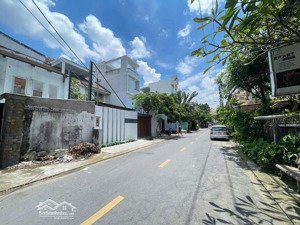 bán lô đất dt 4x18m - mặt tiền đường ht26,q12. giá : 5,75 tỷ