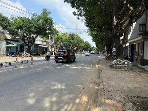 bán đất 3 mặt tiền lại huỳnh văn nghệ, xã bửu long. phù hợp xây cc mini, view sông đẹp