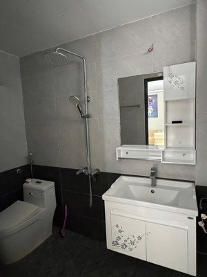 siêu hiếm - ngõ oto, bao phí , full nội thất - chính chủ bán nhà mới 5 tầng - 5 ngủ - đa sỹ - hđ