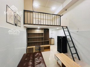 cho thuê phòng có gác ngay đầm sen - lạc long quân