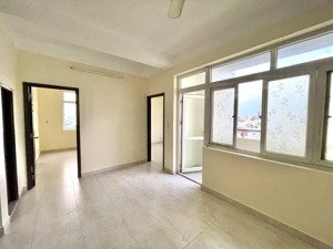 bán chung cư nhất lan 2. 67m2. 2pn căn góc bancon thoáng mát chỉ 2x tỷ. sổ hồng sẵn