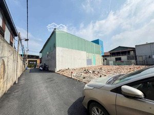 bán đất hxh quốc lộ 13-hiệp bình phước(sát bên kdt vạn phúc).dt 80m2(4x20m).giá 6,28t