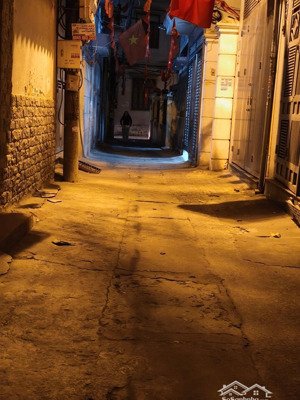 bán đất trần thái tông - cầu giấy - ba bước ra phố - chủ nhà tặng gpxd - giá đầu tư