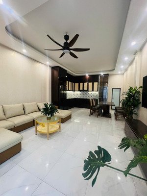 lê lợi hà đông, 45m 4pn, cách 30m ra mặt phố kinh doanh. giá 10.x tỷ