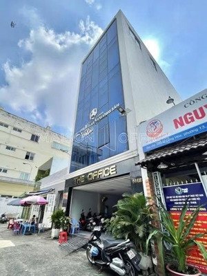 tòa nhà văn phòng cộng hòa, sân bay, tân bình hđt 100tr/tháng hoặc làm trụ sở công ty, vp spa