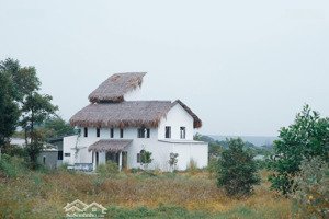 bán đất tặng nhà view biển + view núi + đường riêng xuống biển.