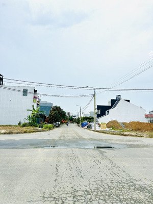 chủ gửi bán lô sạch đẹp đường 7m5 trung hoà 1 - sát võ chí công - hoà quý- ngũ hành sơn