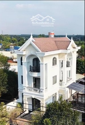 biệt thự sân vườn long an - 15 phút tới sân bay long thành-dt: 399m 80m thổ - giá: 10 tỷ
