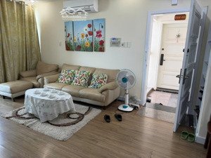 cần bán gấp căn hộ chung cư tại new saigon hoàng anh 3 dt rộng 100m2 2pn