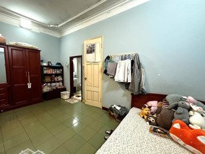 hạ 2 tỷ , 20 tỷ , 50m2 , nguyễn phong sắc , mt 6m ,kd/ vp , cty , cách mp 50m