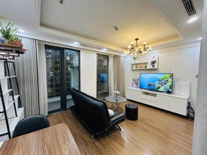 sẵn quỹ căn hộ 1pn cho thuê chỉ từ 10tr/th ; đồ cơ bản hoặc full đủ nội thất theo nhu cầu