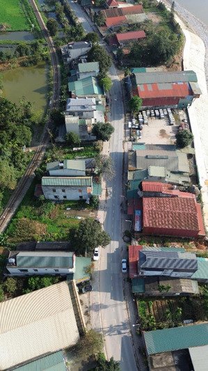 bán nhà riêng tại số 440 lạc long quân, 1,69 tỷ, 129m2, view đẹp, nhiều tiện ích