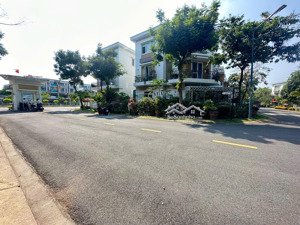 bán biệt thự căn góc 2 mặt tiền view công viên - hồ bơi dự án lovera park khang điền bình chánh