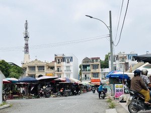 nhà góc 2 mặt tiền, vị trí trục chính kết nối chợ cái vồn - ngô quyền - phan văn năm