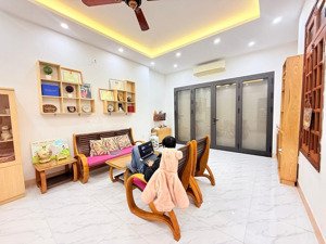 chính chủ bán mp kim mã - 26mx6tângxmt3.86m - lô góc vỉa hè - kinh doanh,cho thuê đẹp - 0952349636