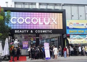 siêu phầm.cho thuê nhà mặt phố chùa bộc.diện tích 120m2,mặt tiền 12m,vị trí đẹp nhất phố