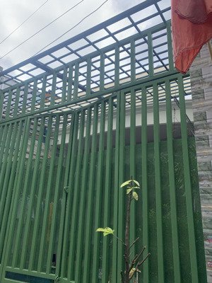 nhà quang trung ngay trường học gần công viên làng hoa gò vấp vị trí đắc địa trên đường