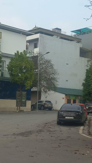 bán nhanh lô đất đẹp gần công viên ngọc thụy, 40m2, mt 4m, ô tô vào đất chỉ 8.9 tỷ, 