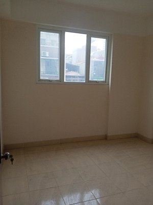 bán căn hộ chung cư ct2a tđc hoàng cầu 60m2 có 2pn tầng trung, giá 5.x tỷ