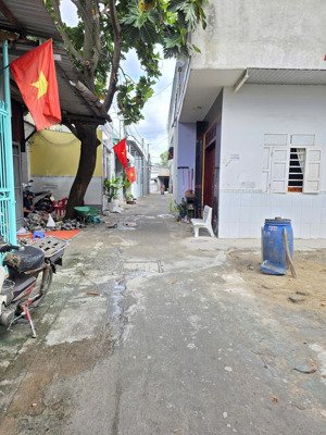 2.65 tỷ/ bán đất ngay cổng sau kcn vsip 1, p.an phú, tp.thuận an. gần trường tuy an khu việt sing