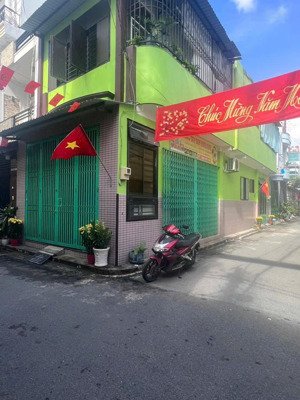 cho thuê nhà hẻm 6m, đường nguyễn văn khối p8, 2pn,2wc