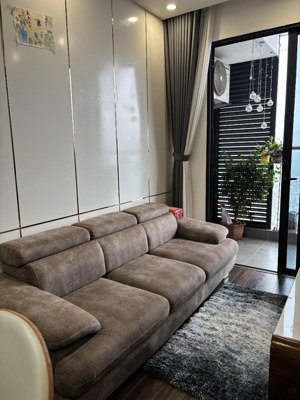 cho thuê căn hộ tầng cao hoàng huy commerce