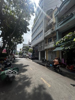 nhà hai mặt tiền kinh doanh đa ngành. mt đường số cách 1 căn ra hoàng diệu 30tỷ tl