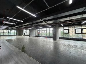 văn phòng thăng long tower - 33 mạc thái tổ, 100m - 1000m2 sử dụng giá thuê 330/m2, pccc đầy đủ