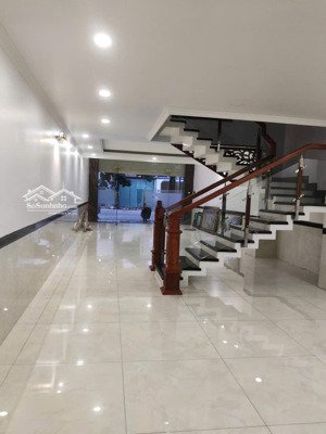 cho thuê nhà kdc phúc đạt 5*20m, có 5 pn, có 5 máy lạnh