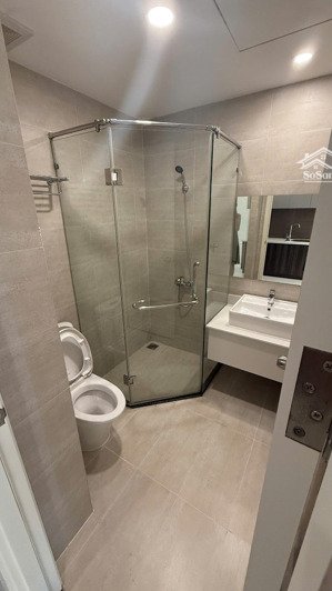 bán officetel lavida plus quận 7, 37m2, đang thuê 7tr, giá 2.45 tỷ bao sổ thuế phí