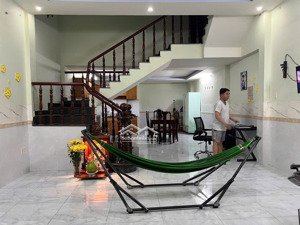 bán nhà 1 trệt 1 lầu - 3 phòng ngủ - đường 7m - gần ngã tư châu liêu tân đông hiệp - dĩ an - bình